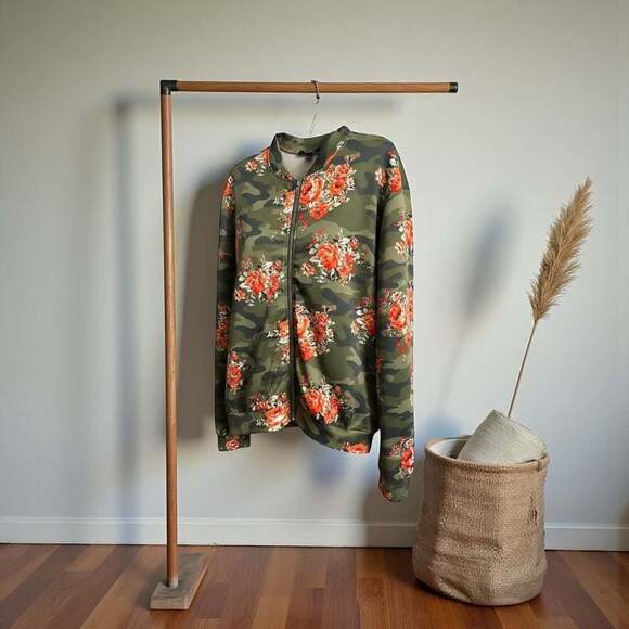 Juniors Stand Collar Zip Up Floral Prints Crop Length Bomber Jacket - Picture 4 of 4